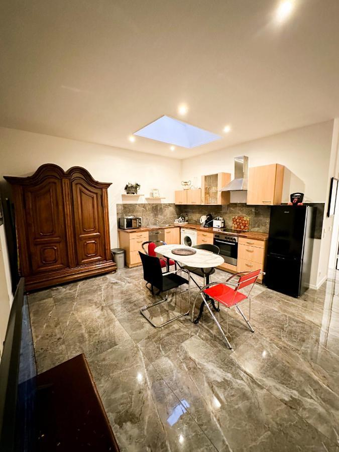 Downtown Apartments Theatre Baden-Baden Bagian luar foto